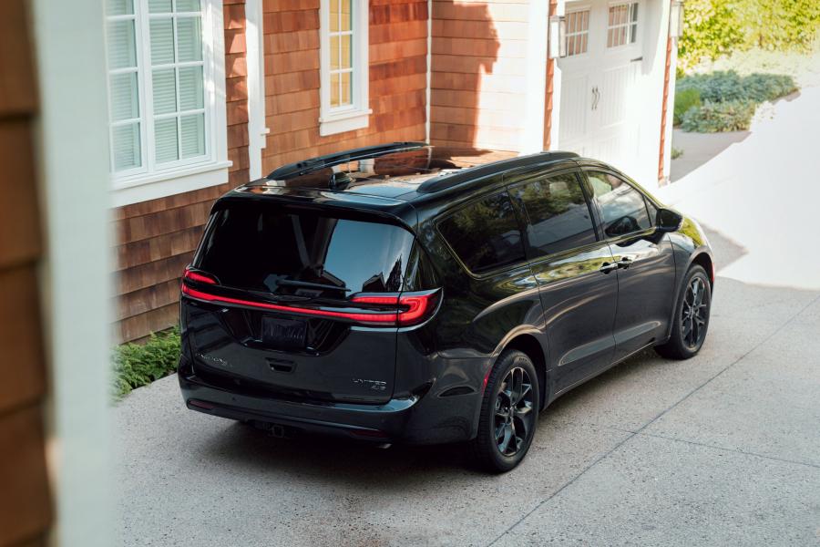  Chrysler Pacifica Limited S Appearance Package AWD (RU) 2020 года  (фото 20 из 70)